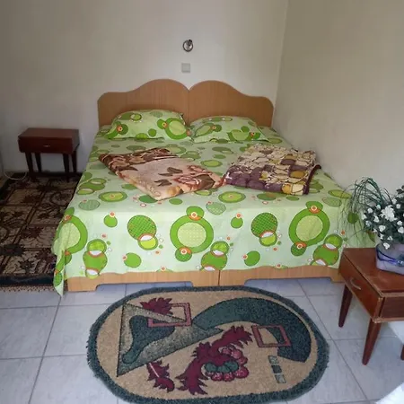 Casute De Piatra Costinesti